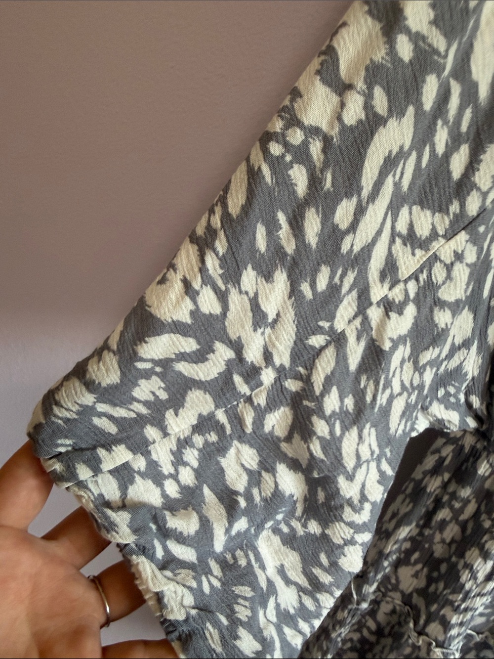 Gray & White Printed Tiered Women's Dress - Picture 5 of 12